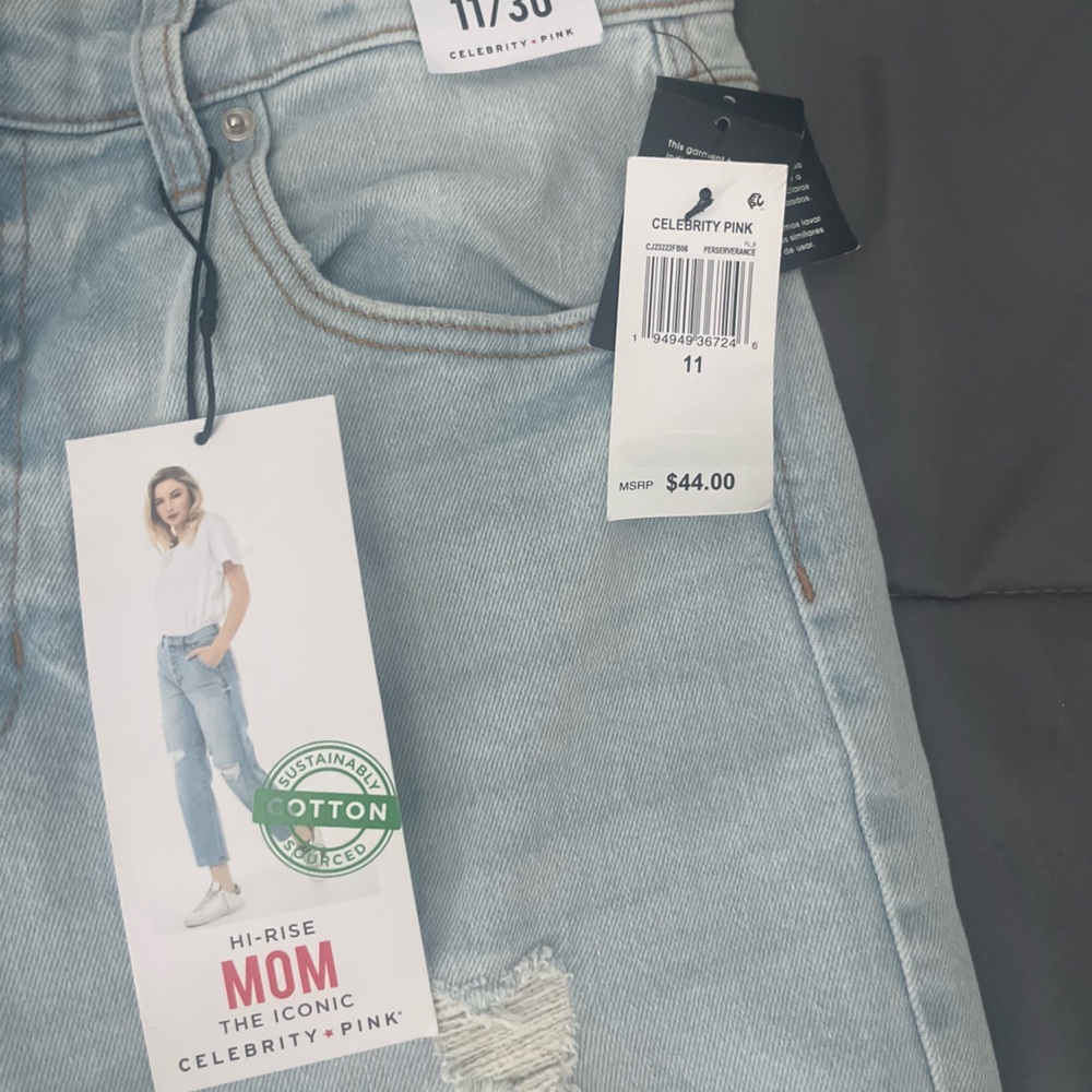 Mom jeans
